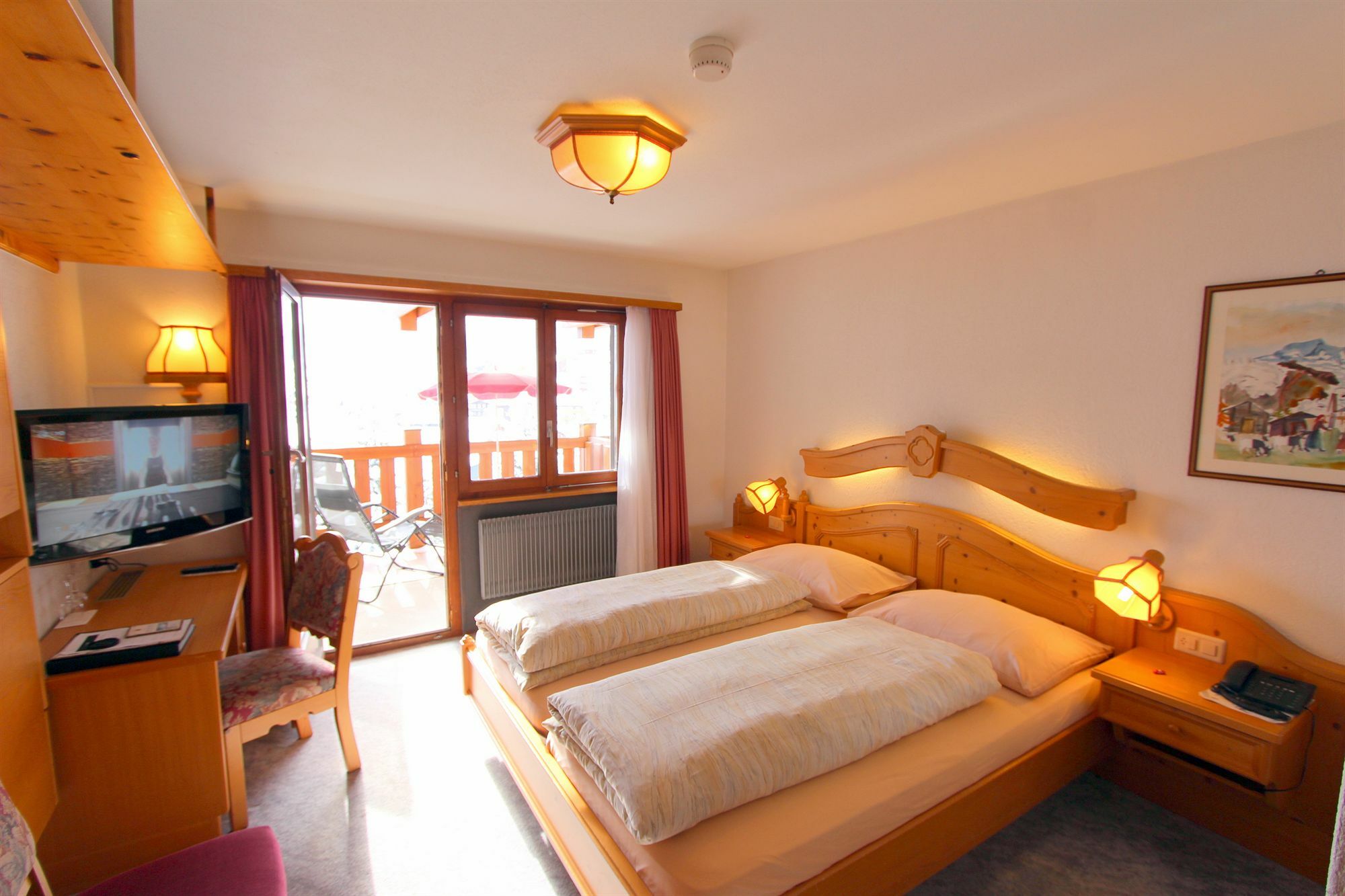 סאס פה Swiss Family Hotel Alphubel מראה חיצוני תמונה